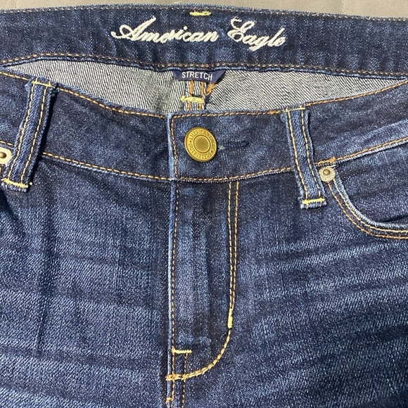 American Eagle 🦅 skinny jeans. Size 8 regular. - Picture 2 of 5
